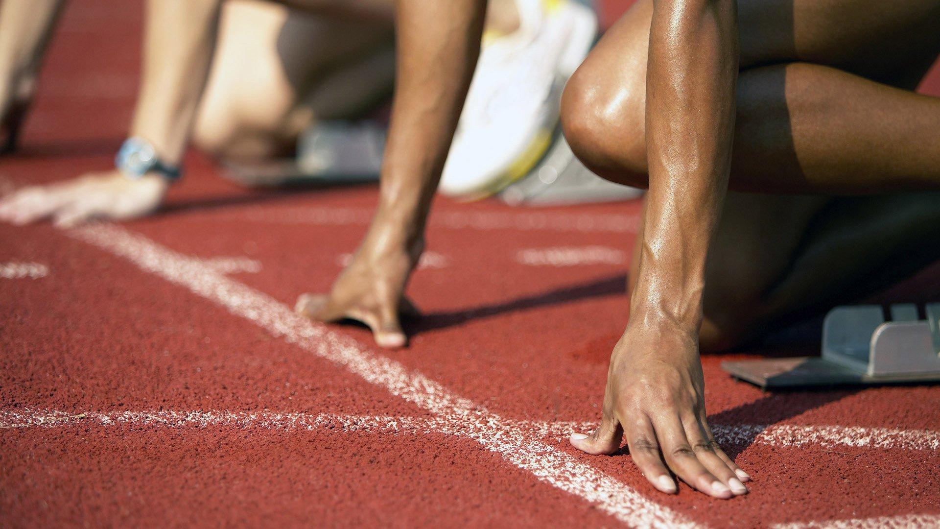 英超争冠白热化,曼城、阿森纳、利物浦上演三强鼎立